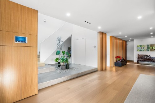 7353 Yew Street, Vancouver, BC 