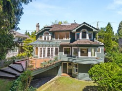 3470 43rd Avenue W Vancouver, BC V6N 3J7
