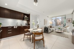 1109-1028 Barclay Street  Vancouver, BC V6E 0B1