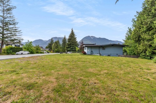 2361 Friedel Crescent, Squamish, BC 