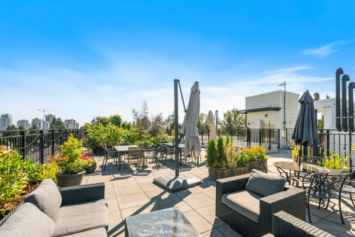 Th5-2137 Chesterfield Avenue, North Vancouver, BC 