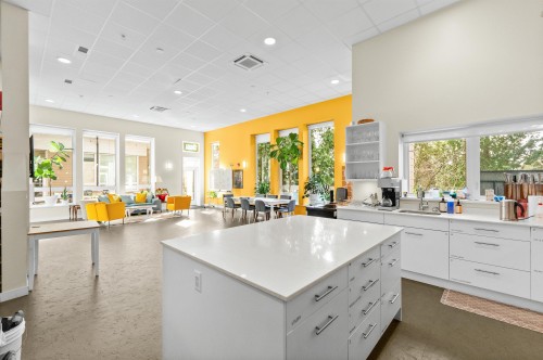 Th5-2137 Chesterfield Avenue, North Vancouver, BC 