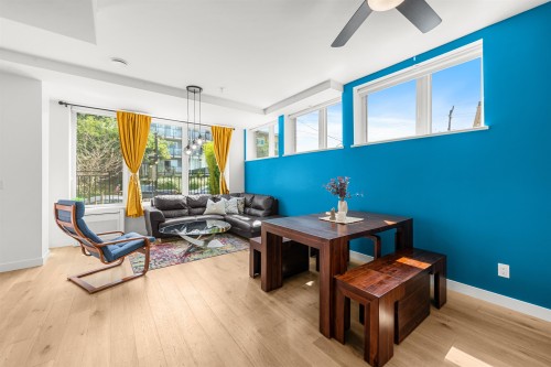 Th5-2137 Chesterfield Avenue, North Vancouver, BC 