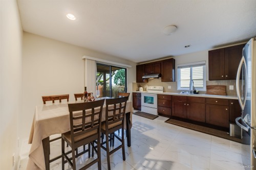 2813 Windrum Avenue, Coquitlam, BC 