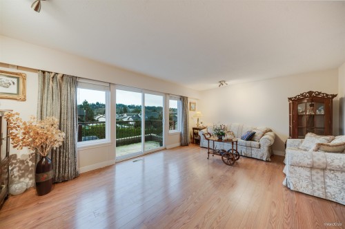 2813 Windrum Avenue, Coquitlam, BC 