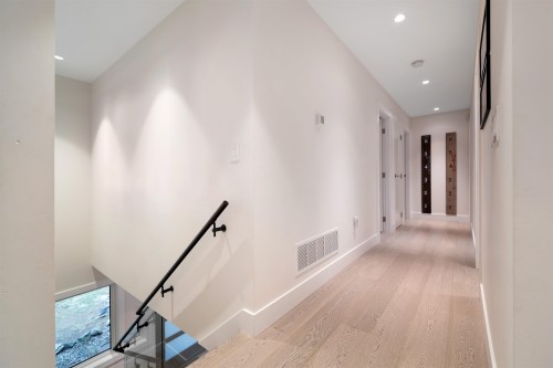 2488 Belloc Street, North Vancouver, BC 