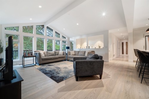 2488 Belloc Street, North Vancouver, BC 