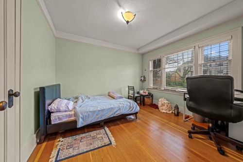 660 13Th Avenue W, Vancouver, BC 