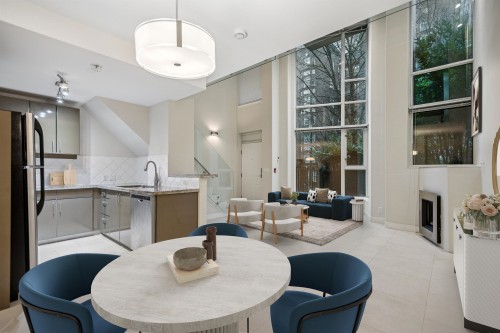 621 Jervis Street, Vancouver, BC 