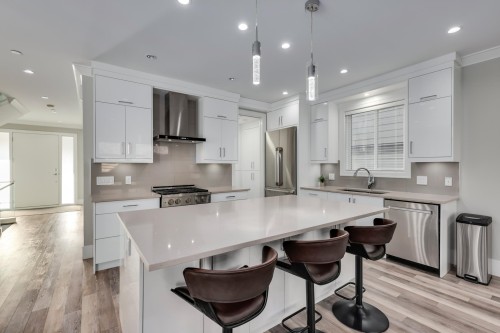 311 Avalon Drive, Port Moody, BC 