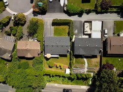 3222 Mariner Way  Coquitlam, BC V3C 4K7