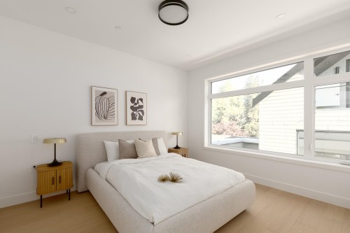 5965 Granville Street, Vancouver, BC 