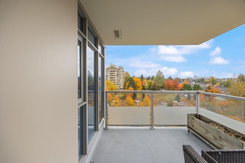 907-7090 Edmonds Street, Burnaby, BC 