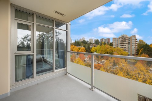 907-7090 Edmonds Street, Burnaby, BC 