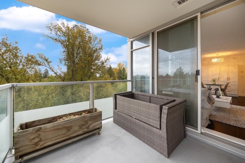 907-7090 Edmonds Street, Burnaby, BC 