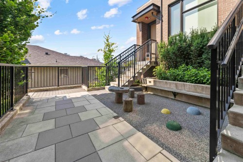 7605 Yukon Street, Vancouver, BC 