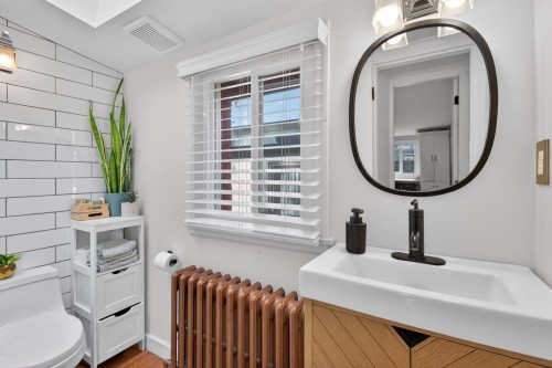 4387 St. George Street, Vancouver, BC 