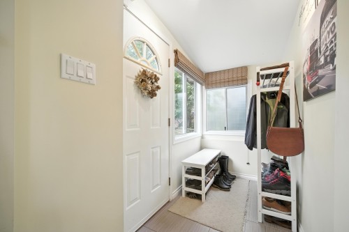 966 64Th Avenue E, Vancouver, BC 