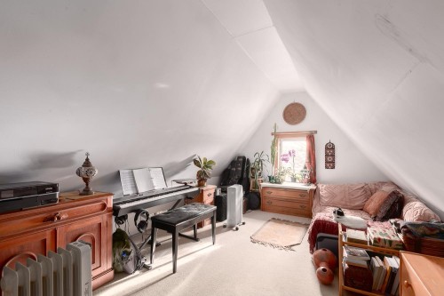 2483 6Th Avenue W, Vancouver, BC 