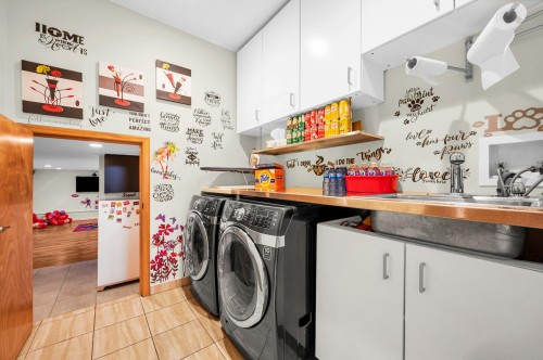 773 Prairie Avenue, Port Coquitlam, BC 