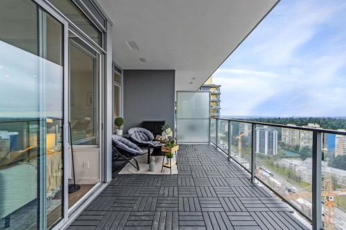 2207-6383 Mckay Avenue, Burnaby, BC 