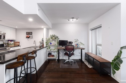 Ph7-1288 Chesterfield Avenue, North Vancouver, BC 