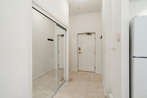 101-4425 Halifax Street, Burnaby, BC 