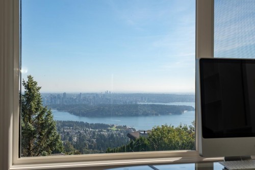 1437 Bramwell Road, West Vancouver, BC 