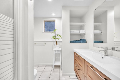 3296 Institute Road, North Vancouver, BC 