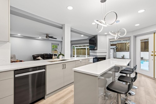 2271 Sorrento Drive, Coquitlam, BC 