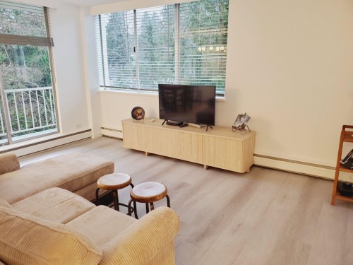 503-1785 Esquimalt Avenue  West Vancouver, BC V7V 1R7