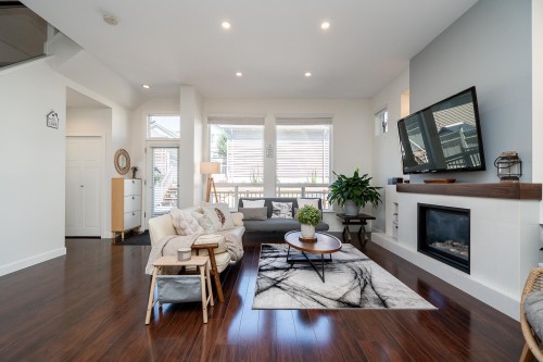 3381 Watkins Avenue, Coquitlam, BC 