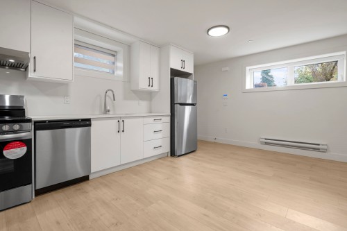 5528 Balaclava Street, Vancouver, BC 