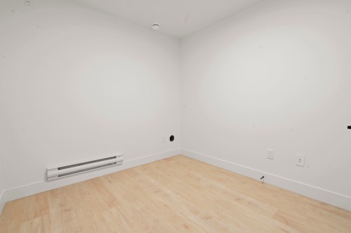 5528 Balaclava Street, Vancouver, BC 