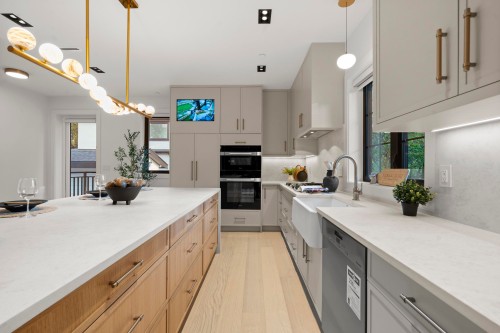 5528 Balaclava Street, Vancouver, BC 