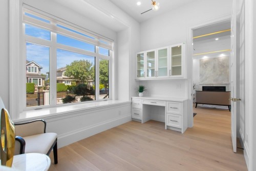 2246 20Th Avenue W, Vancouver, BC 