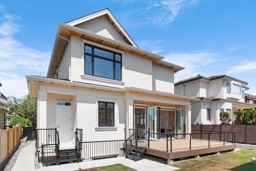 2246 20Th Avenue W, Vancouver, BC 