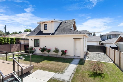 2246 20Th Avenue W, Vancouver, BC 