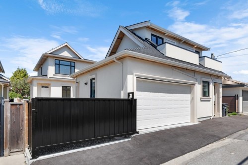 2246 20Th Avenue W, Vancouver, BC 