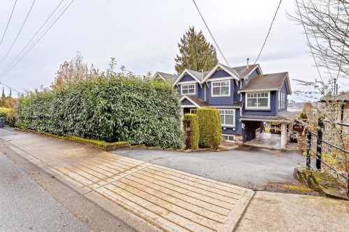 1122 Rochester Avenue, Coquitlam, BC 