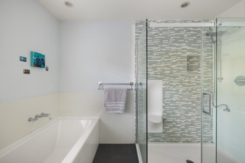 2346 Westhill Drive, West Vancouver, BC 