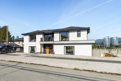 5499 Manor Street, Burnaby, BC 