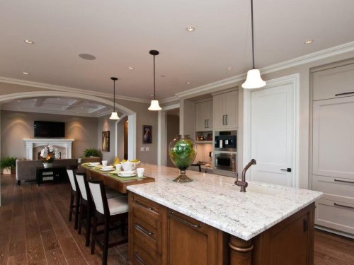 1028 Groveland Place, West Vancouver, BC 