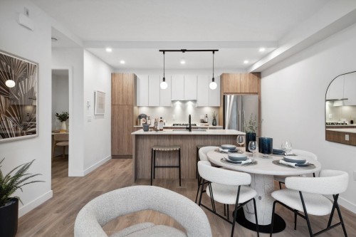 112-715 Ducklow Street, Coquitlam, BC 