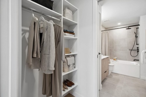 112-715 Ducklow Street, Coquitlam, BC 