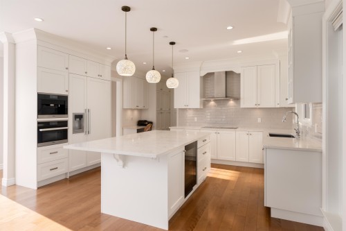 920 3Rd Street, West Vancouver, BC 