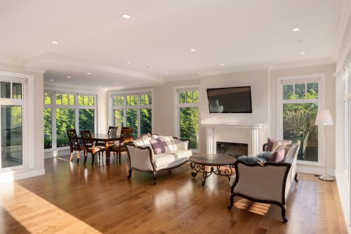 920 3Rd Street, West Vancouver, BC 