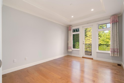 920 3Rd Street, West Vancouver, BC 