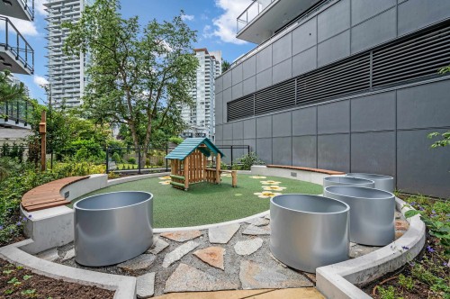 1608-626 Claremont Street, Coquitlam, BC 