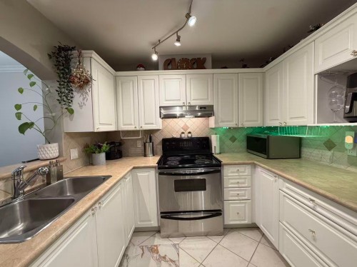 113-2970 Princess Crescent, Coquitlam, BC 